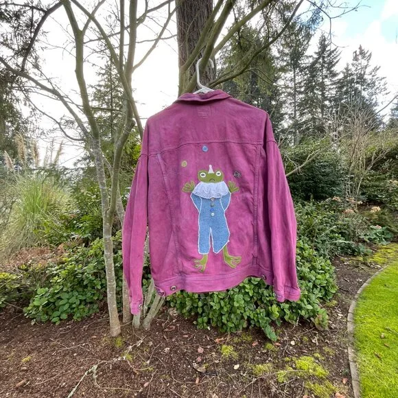 Large Upcycled Juggling Frog Purple Denim Jacket - Picture 2 of 6